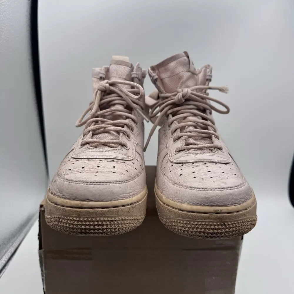 Nike SF Air Force 1 Mid Pink Leather Utility Sneakers Girl’s Sz 7/Women’s 8.5